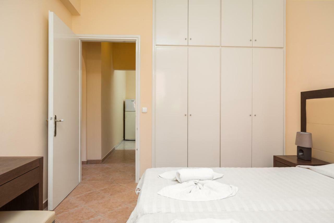 Fouxia Apartments And Studios Perama  Eksteriør billede